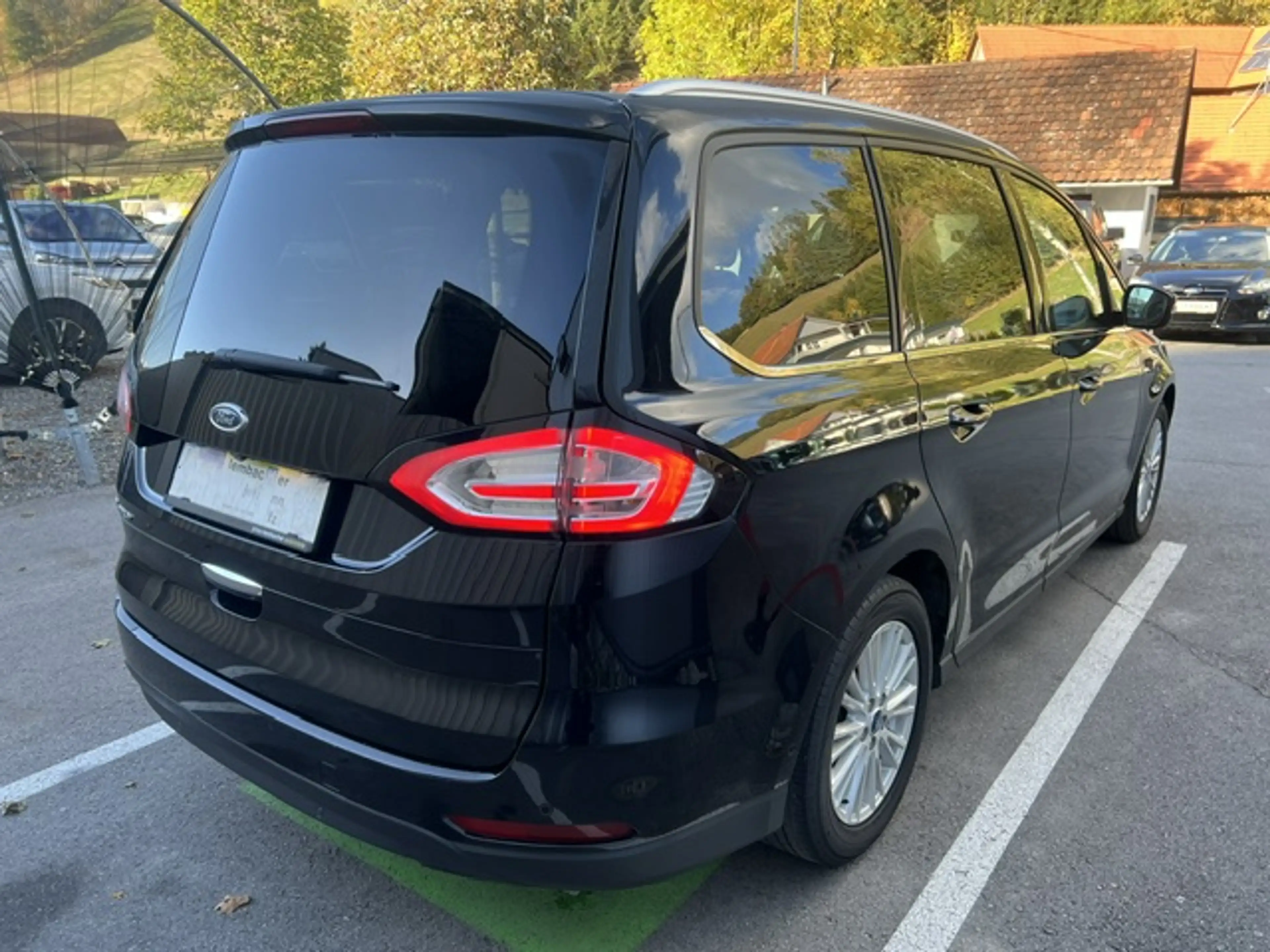 Ford Galaxy Titanium — photo 4