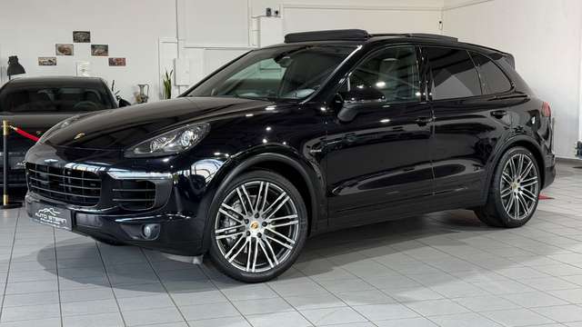Imagine Porsche Cayenne S Diesel LUFT AHK PANO 18-WEGE APPROVED