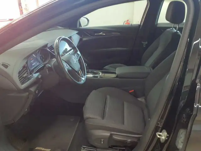 Opel Insignia view 7