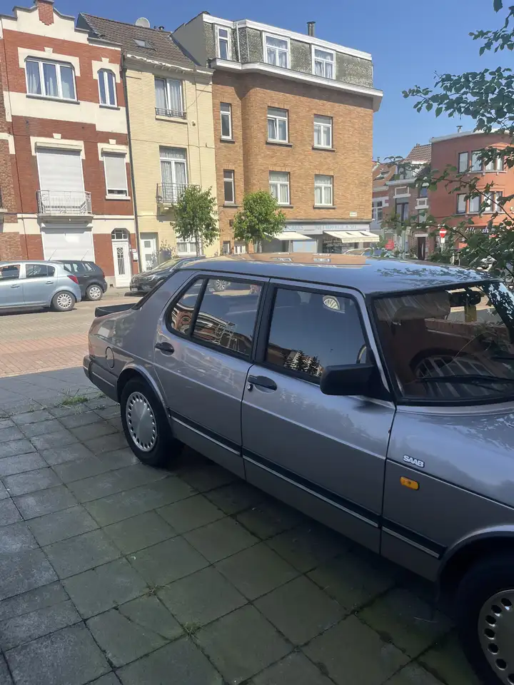 Saab 900, foto 7