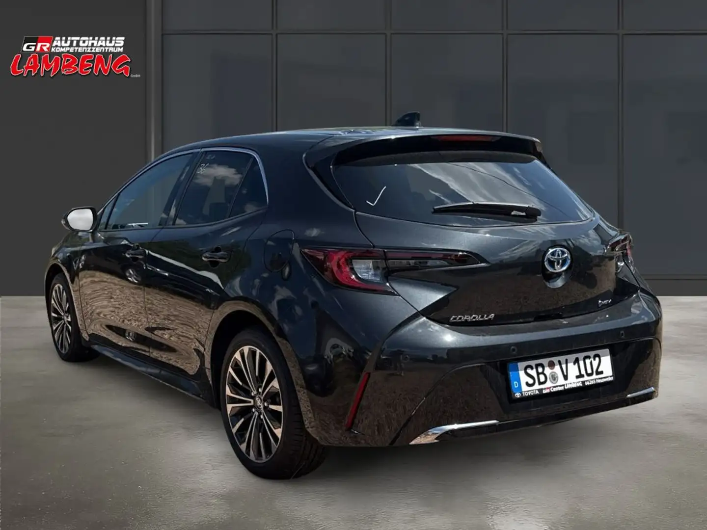 Toyota Corolla 2.0 Hybrid Team Deutschland Schwarz - 2