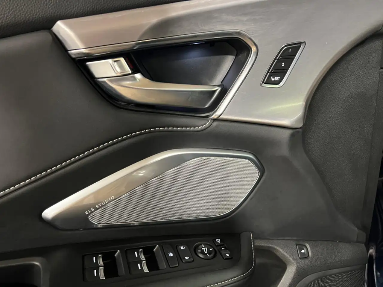 Acura RDX снимка Acura RDX