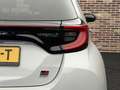 Toyota Yaris 1.5 Hybrid GR Sport CAMERA LANE ASSIST CLIMATE NAV Grijs - thumbnail 37