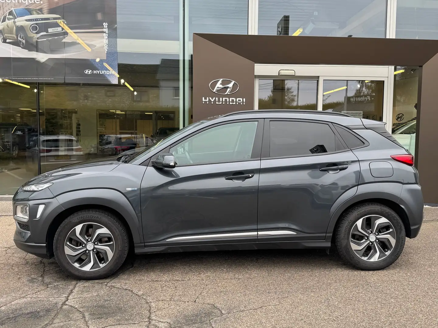 Hyundai KONA 1.6 GDi HEV Sky DCT Gris - 2