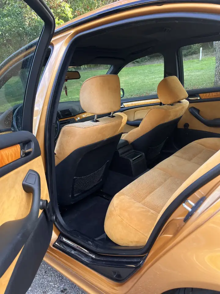 BMW 320i, foto 4