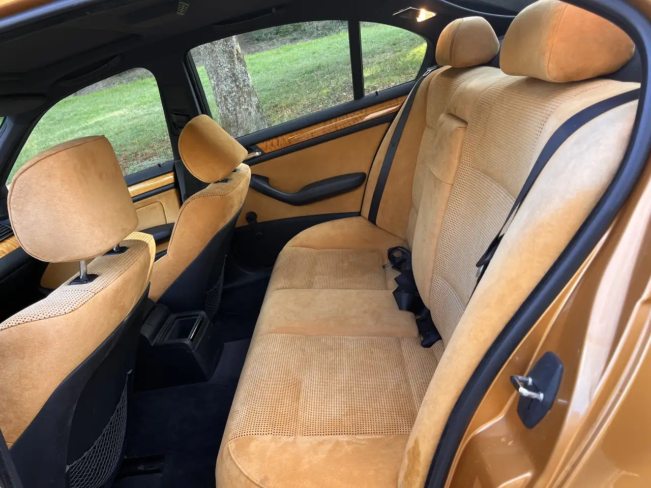 BMW 320i, foto 5