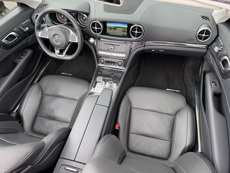 Mercedes-Benz SL 400 AMG Line DTR/Pano-MagicSky/Leder/Kamera — photo 9