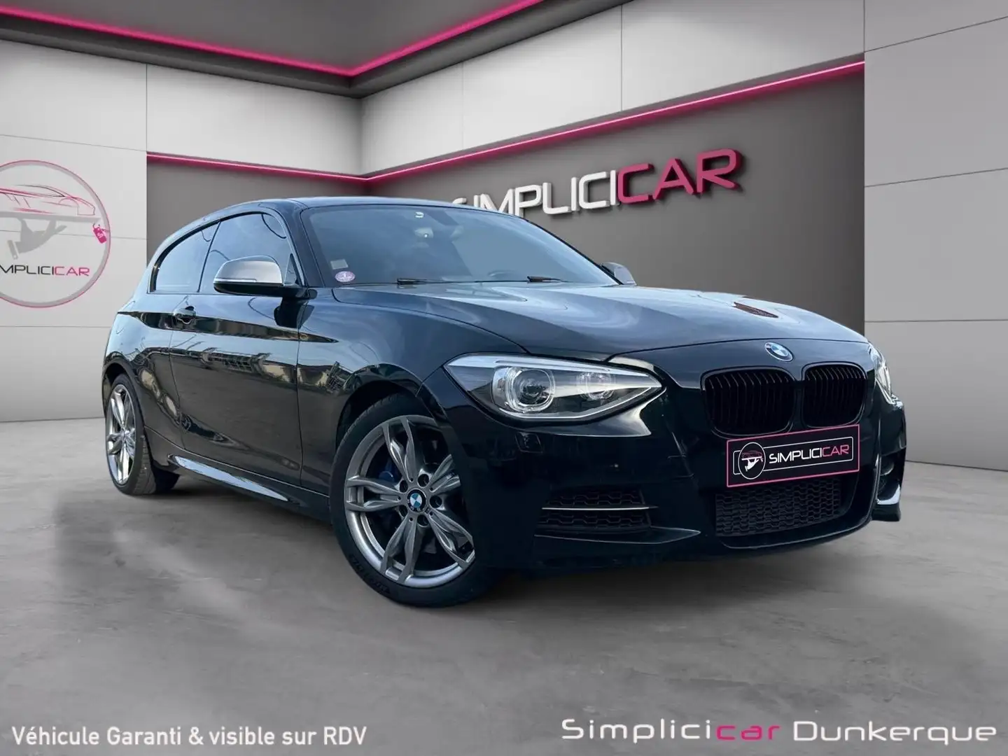 BMW A Nero - 1