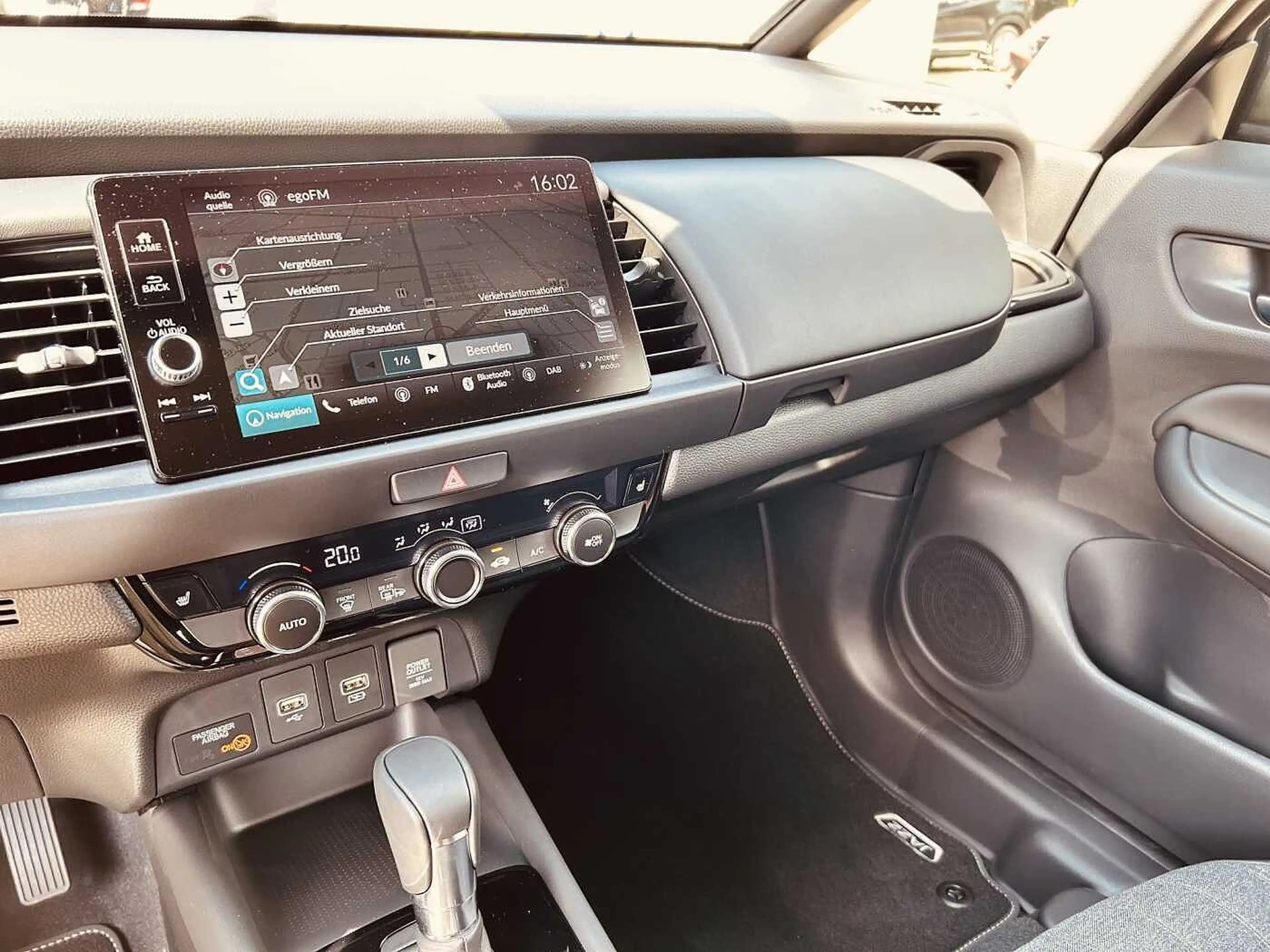 Honda Jazz Hybrid e:HEV 1.5 i-MMD Advance — photo 9