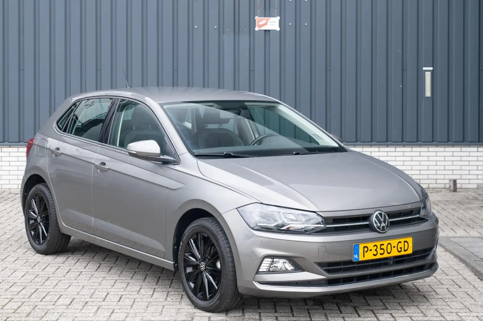 Volkswagen Polo 1.0 TSI Highline Business R *APP-CONNECT*Cruise Co Gris - 2