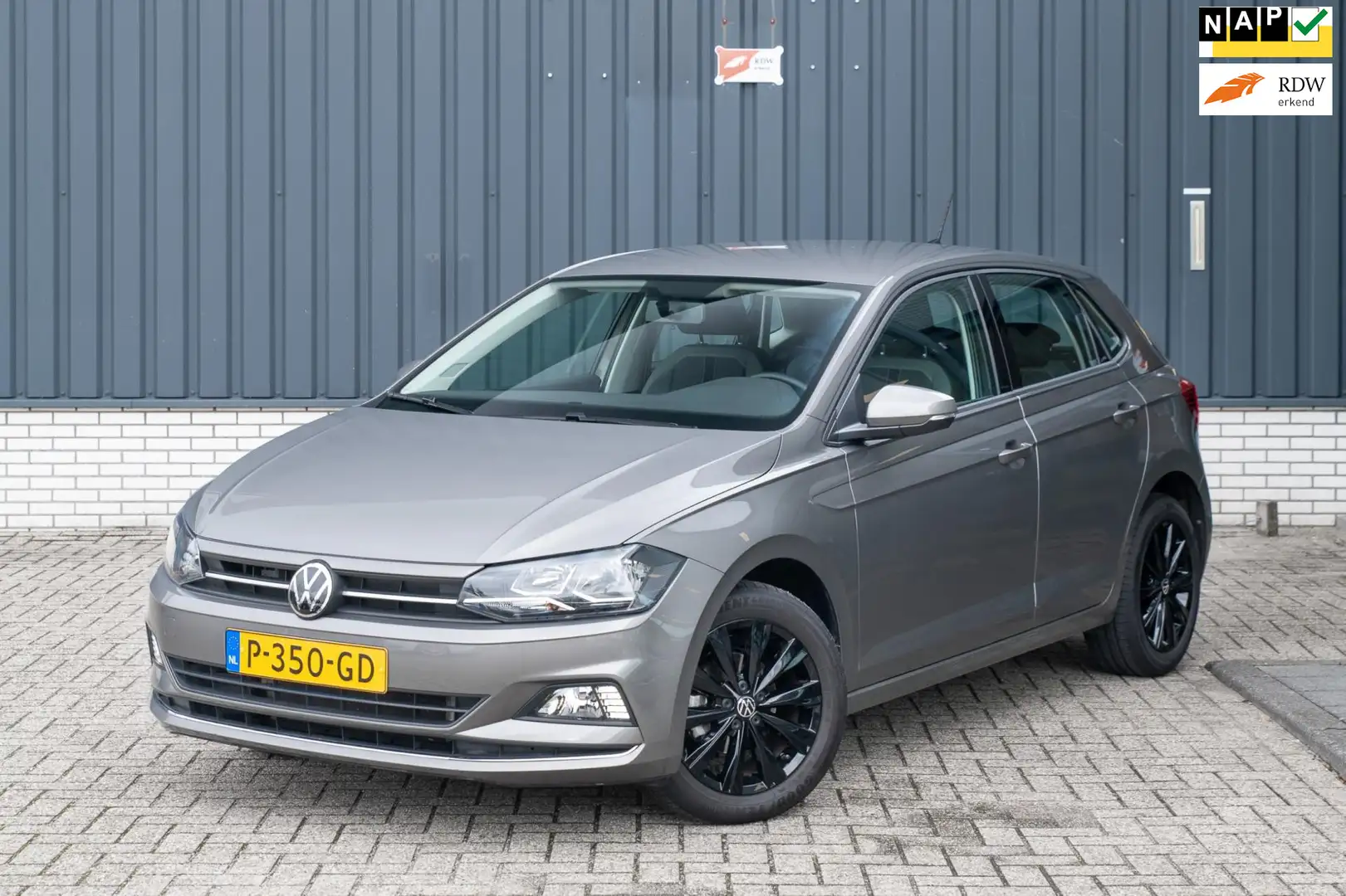 Volkswagen Polo 1.0 TSI Highline Business R *APP-CONNECT*Cruise Co Grau - 1