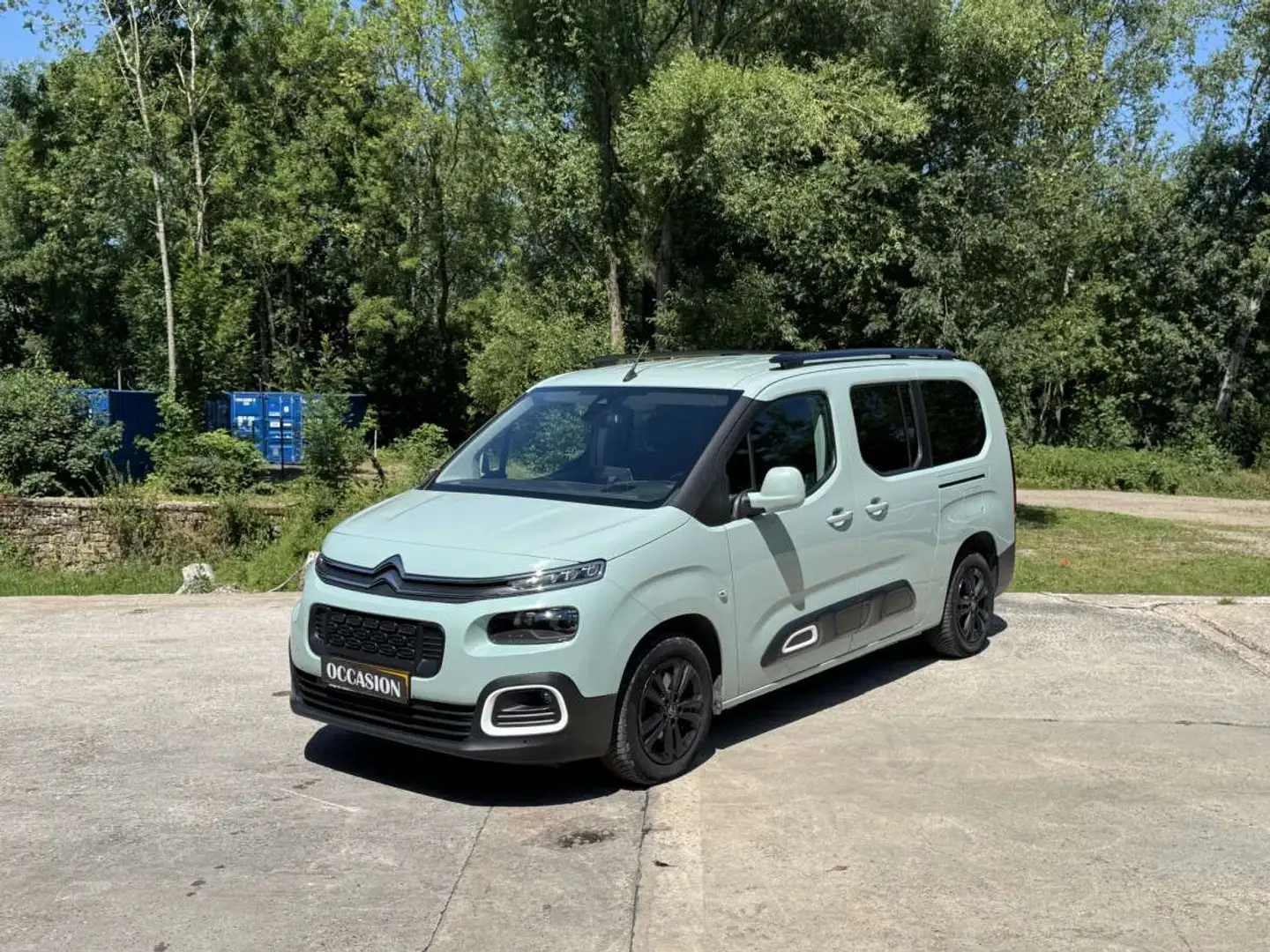 Citroen Berlingo Berlingo XL 1.5HDI 130CV PACK SHINE Gris - 2
