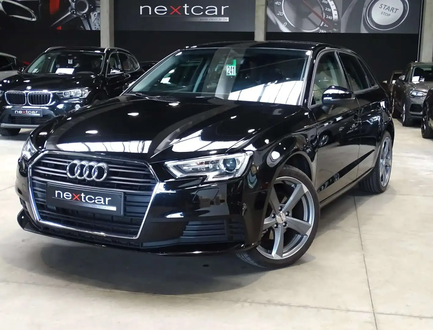 Audi A3 30TFSI Sportback *NAVI-XENON-CRUISE-EURO6dT* Noir - 1