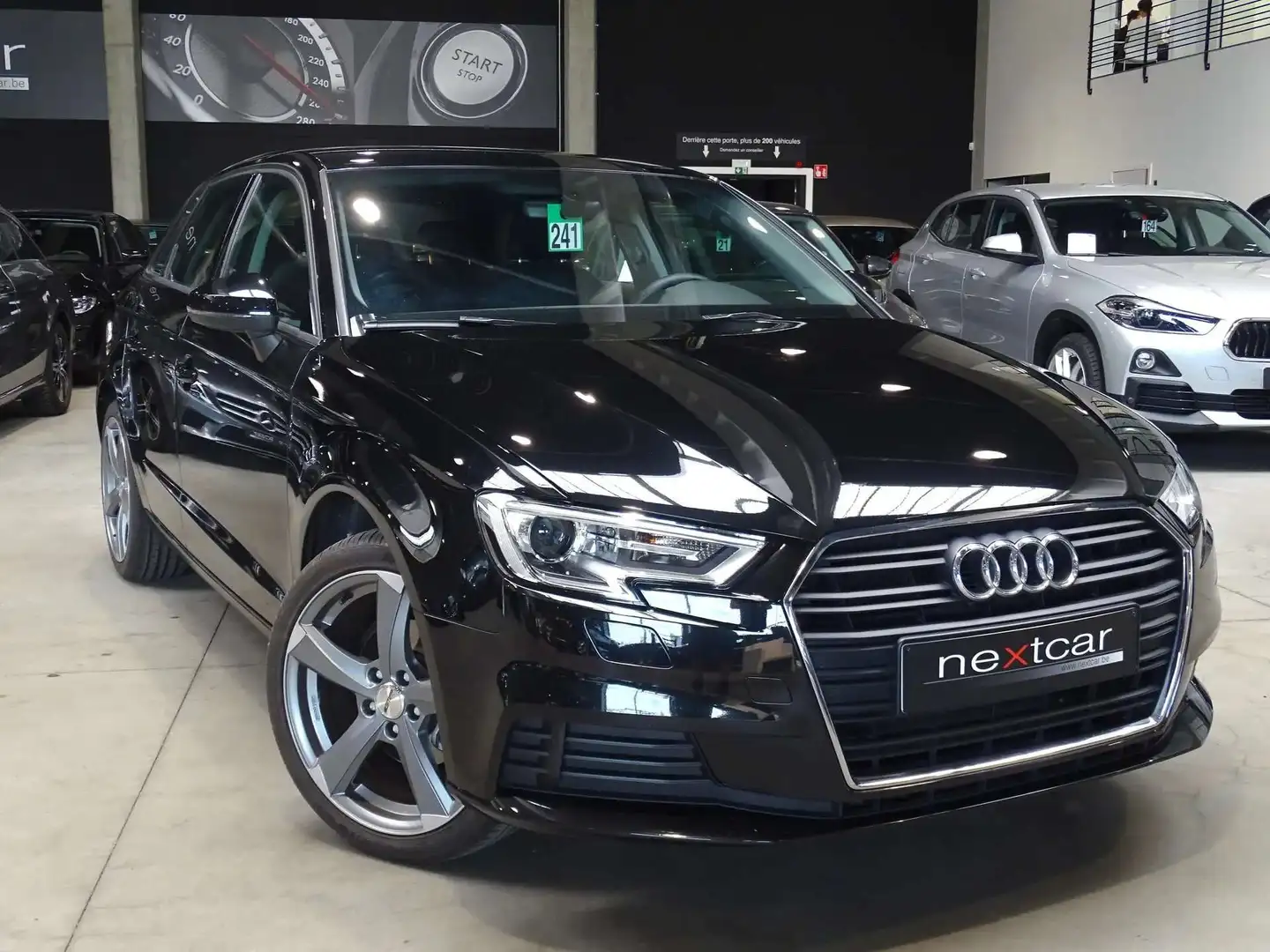 Audi A3 30TFSI Sportback *NAVI-XENON-CRUISE-EURO6dT* Noir - 2