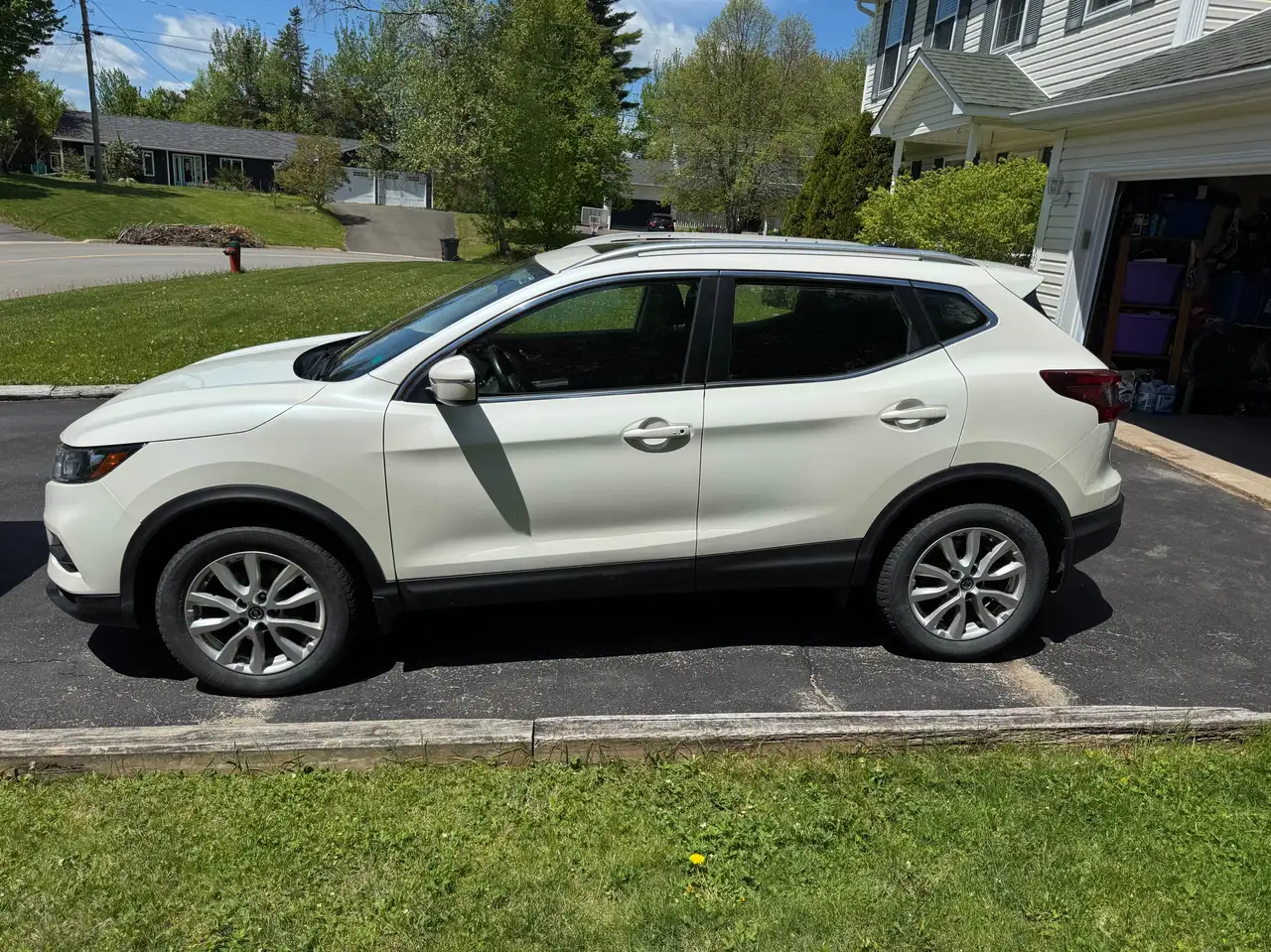 Nissan Qashqai снимка Nissan Qashqai