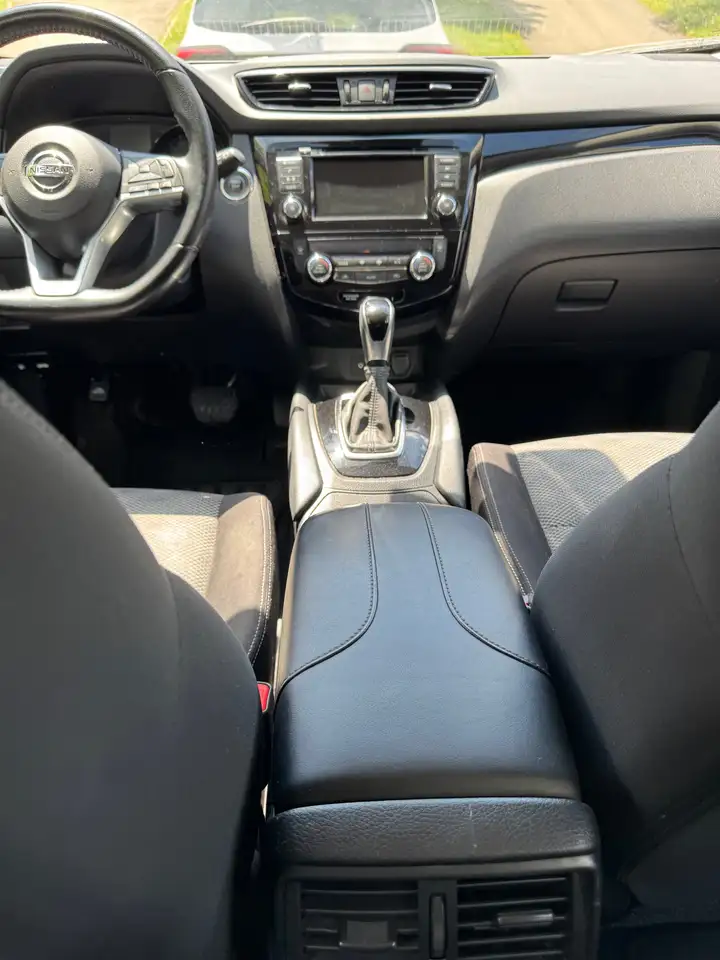 Nissan Qashqai снимка Nissan Qashqai