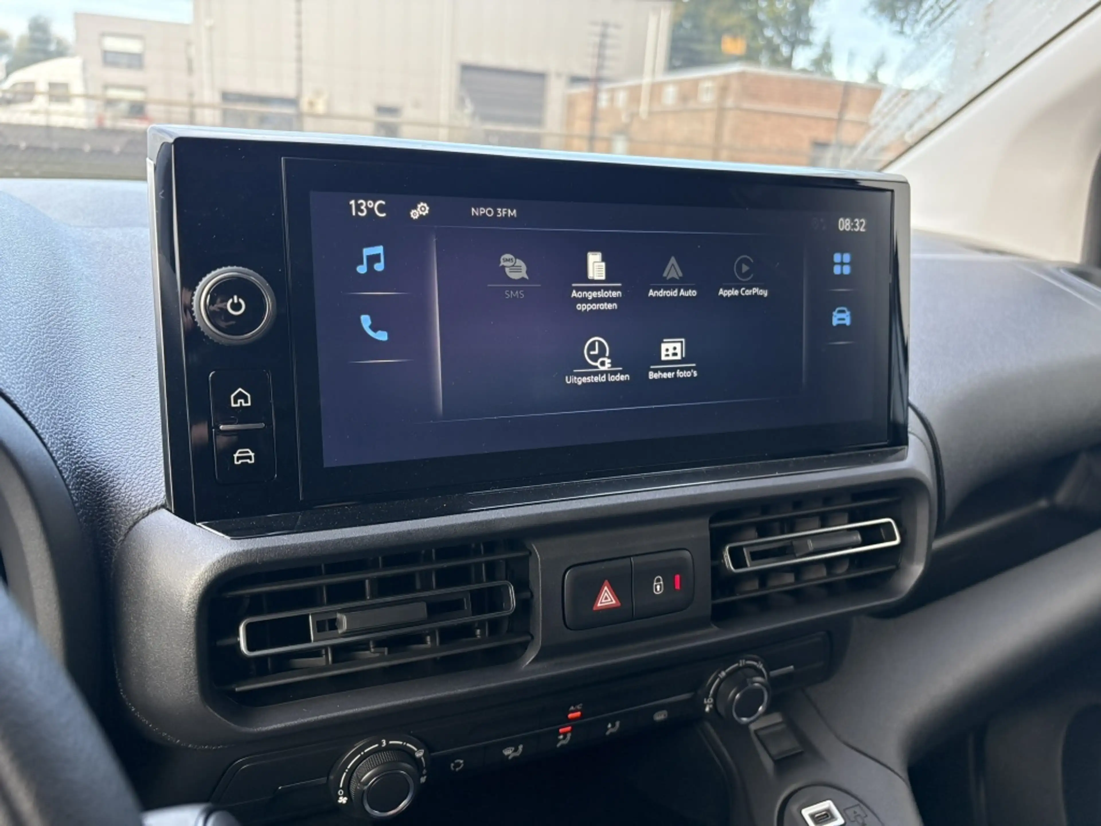 Toyota Proace City Electric 50 kWh Long | 3-pers | Camera | Carplay — photo 12