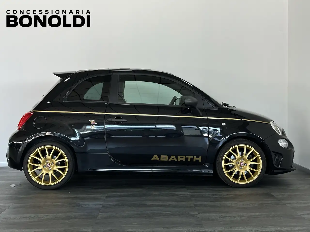 Abarth 595 2021 — фото 25