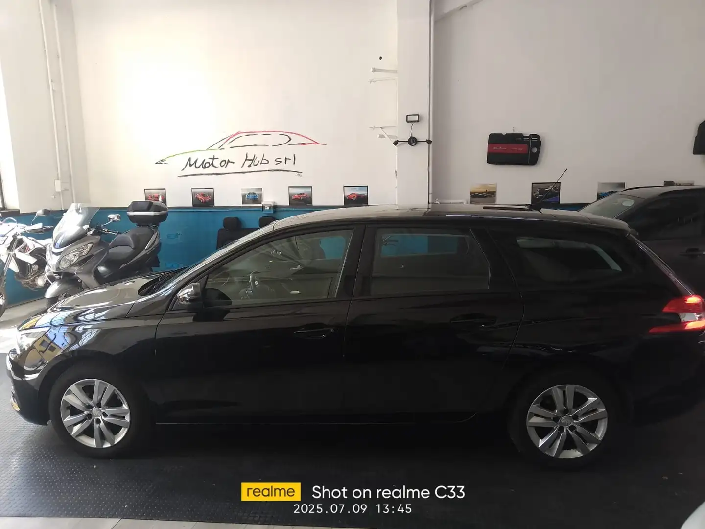 Peugeot 308 308 II 2018 SW SW 1.5 bluehdi Active Business s Zwart - 2