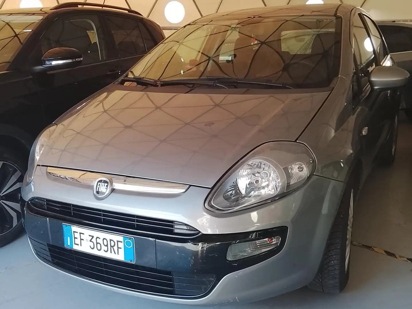 Fiat Punto Evo Punto III 2009 Evo 5p 1.2 Dynamic s Grau - 2