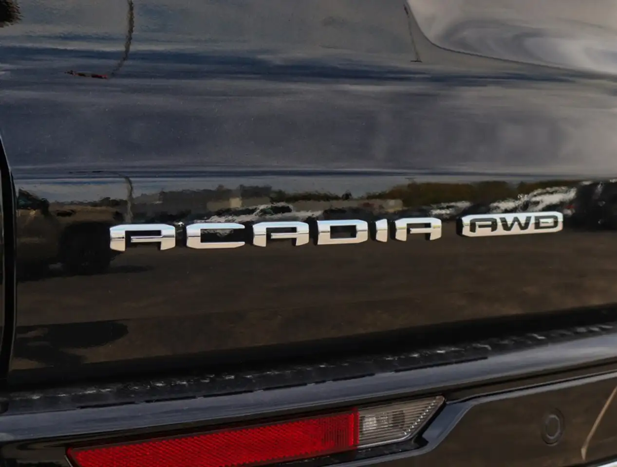 GMC Acadia снимка GMC Acadia