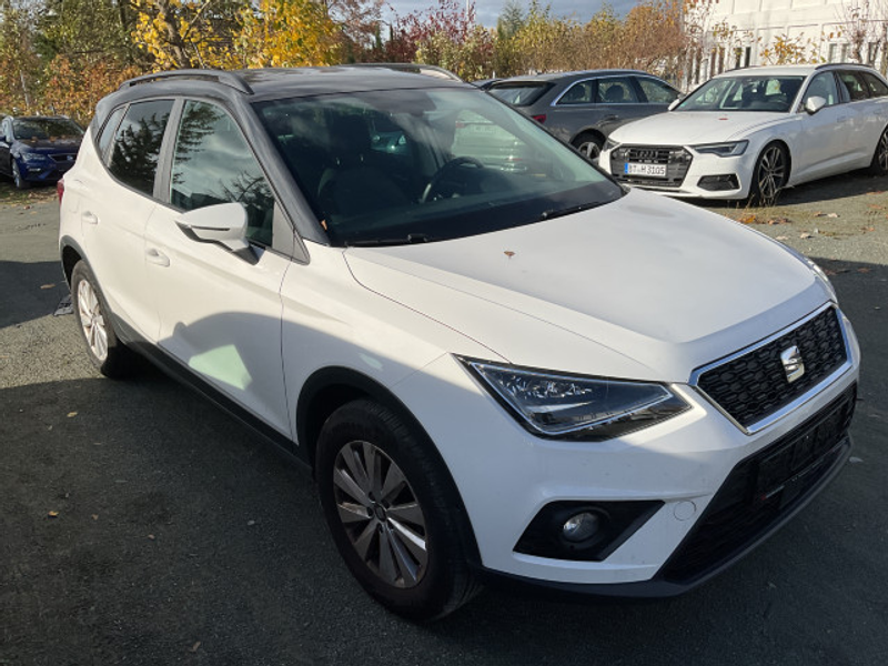 SEAT Arona 1.6TDI STYLE L — photo 3