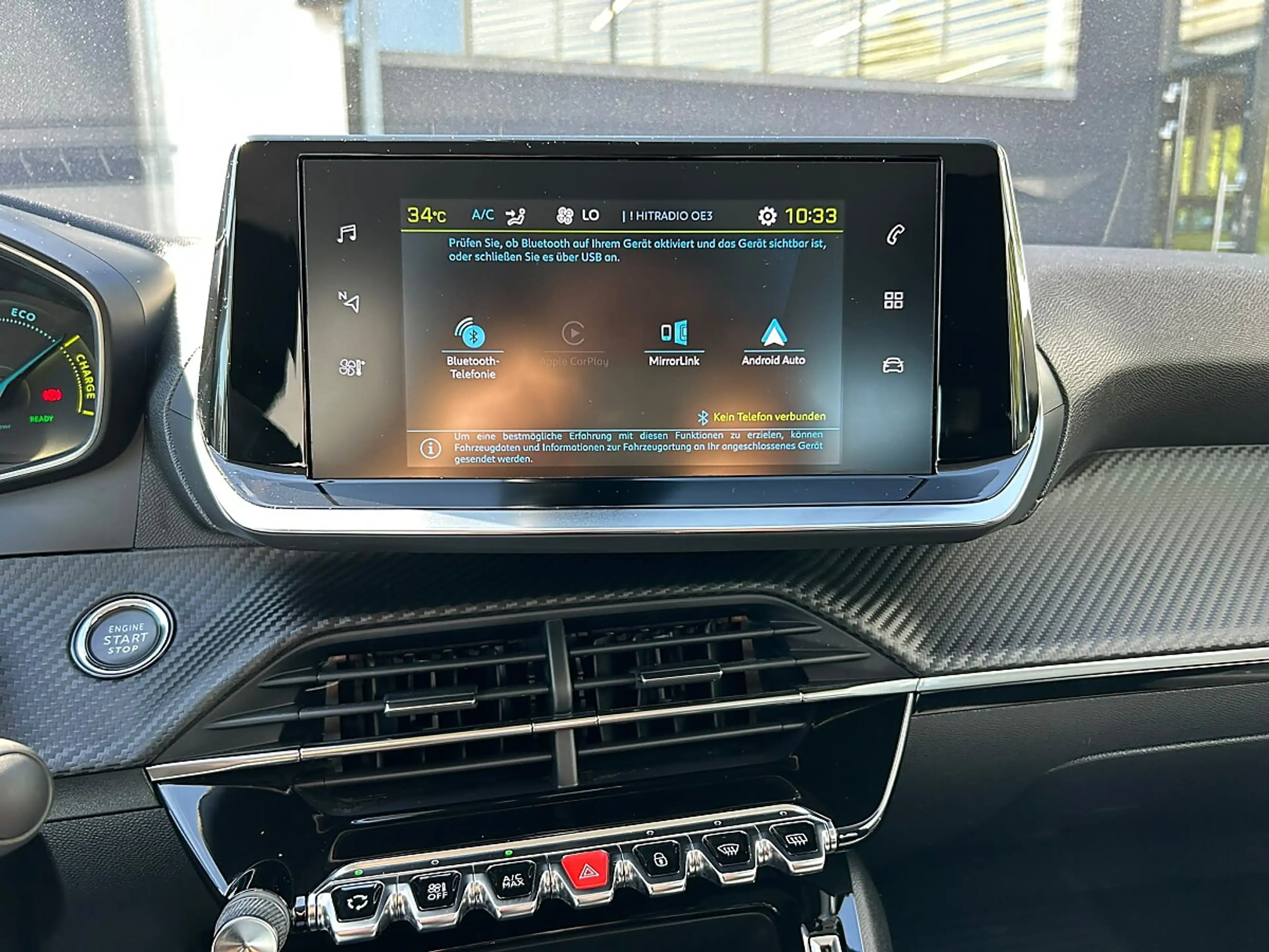 Peugeot e-208 50kWh Active Pack — photo 11