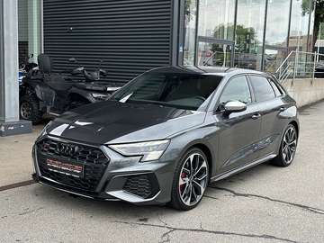 SB 50 TFSI quattro S-tronic / RFK / Virtual Coc...