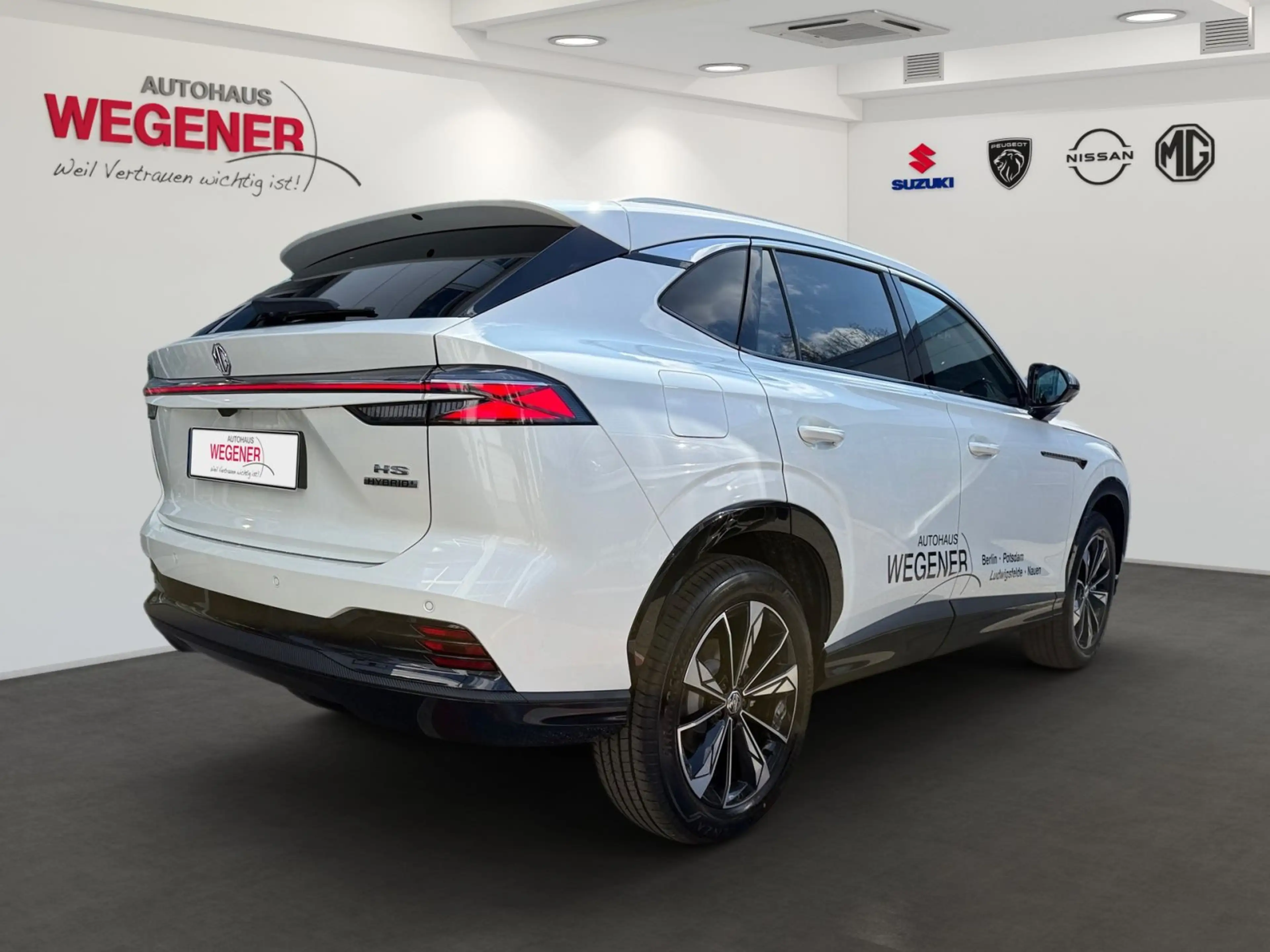 MG HS MG HS Hybrid+ Luxury MY25.5 — photo 3