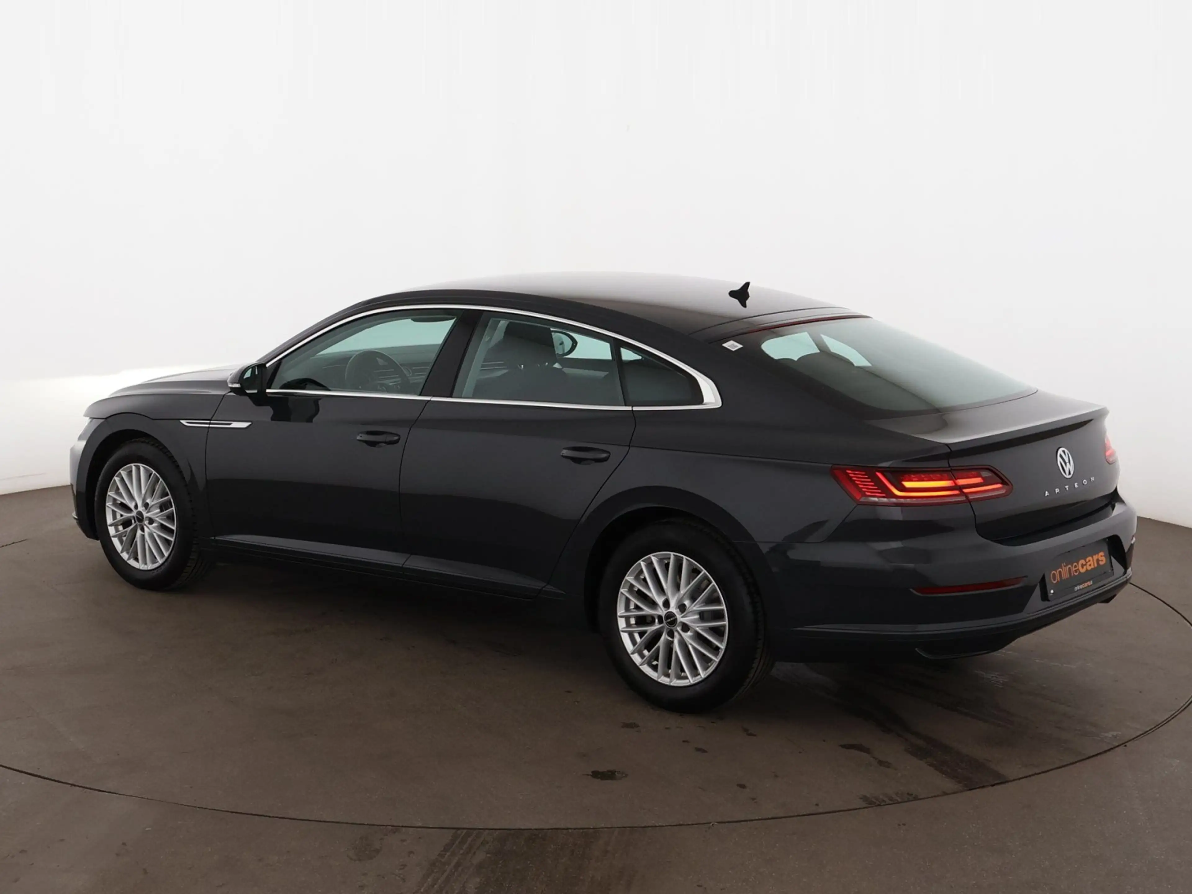 Volkswagen Arteon 2.0 TDI LED ASSIST TEMPOMAT KLIMA — photo 7