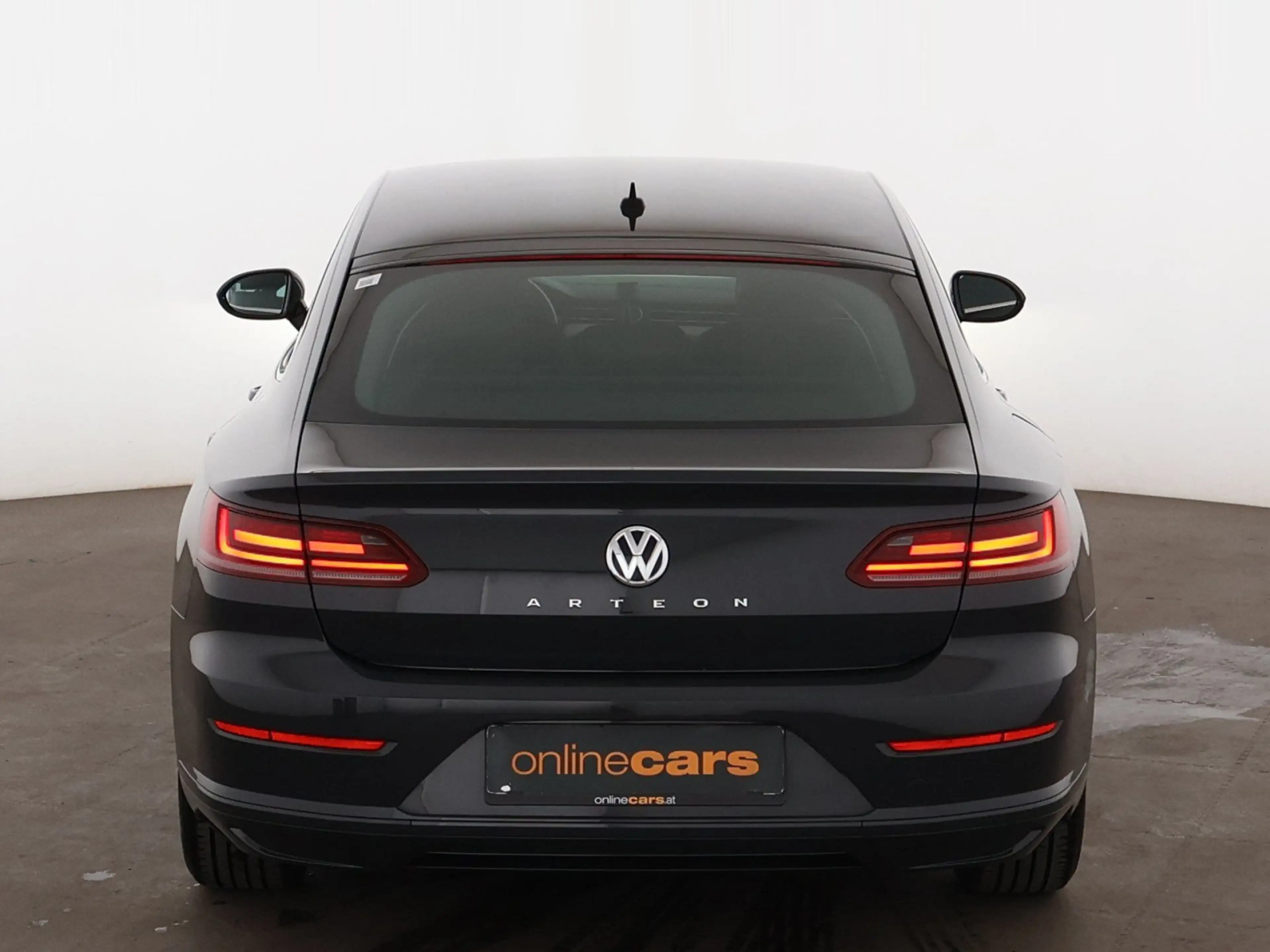 Volkswagen Arteon 2.0 TDI LED ASSIST TEMPOMAT KLIMA — photo 8