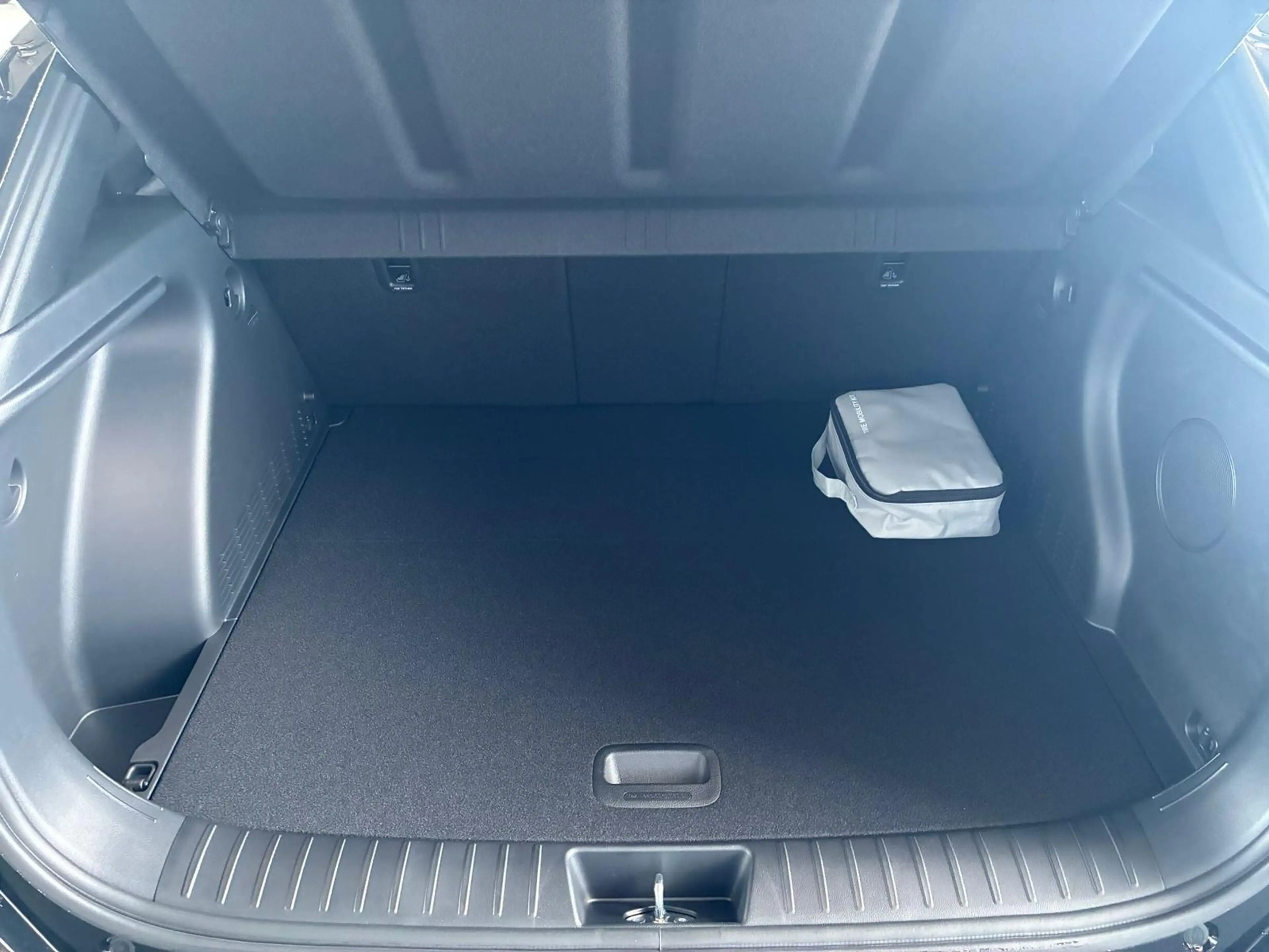 Hyundai KONA HEV N-Line X MY26 / LED / ACC / Bose / Navi / PDC — photo 8