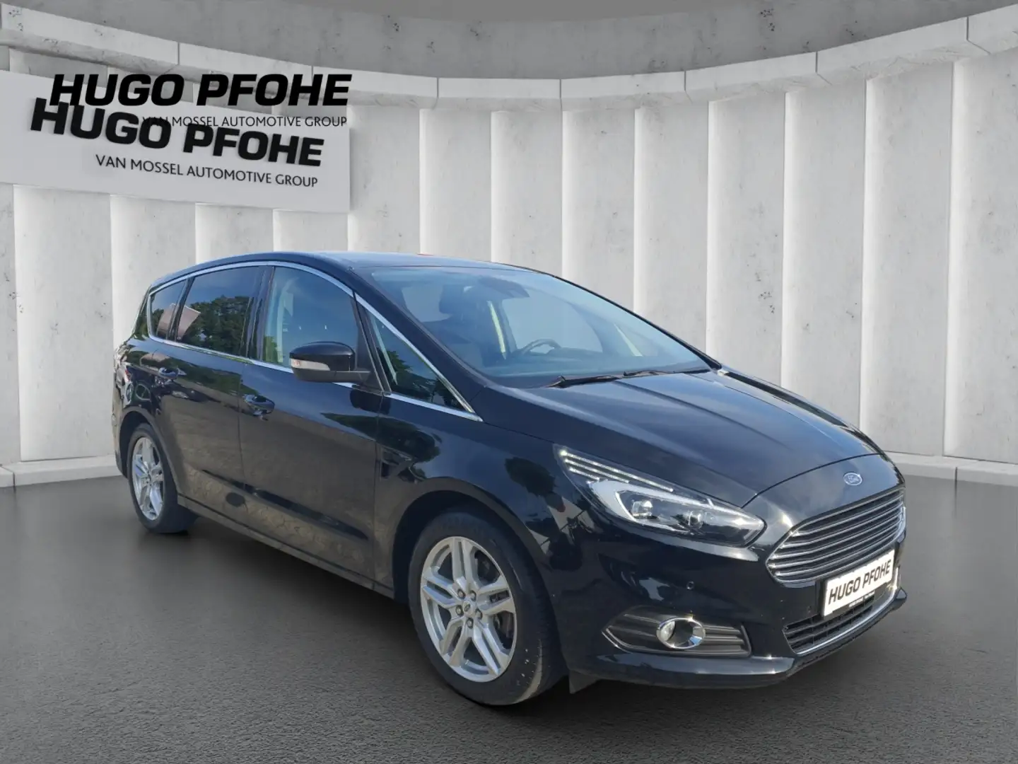 Ford S-Max Titanium 2.0 TDCi Autom LED PDC SHZ LMF Navi Schwarz - 2