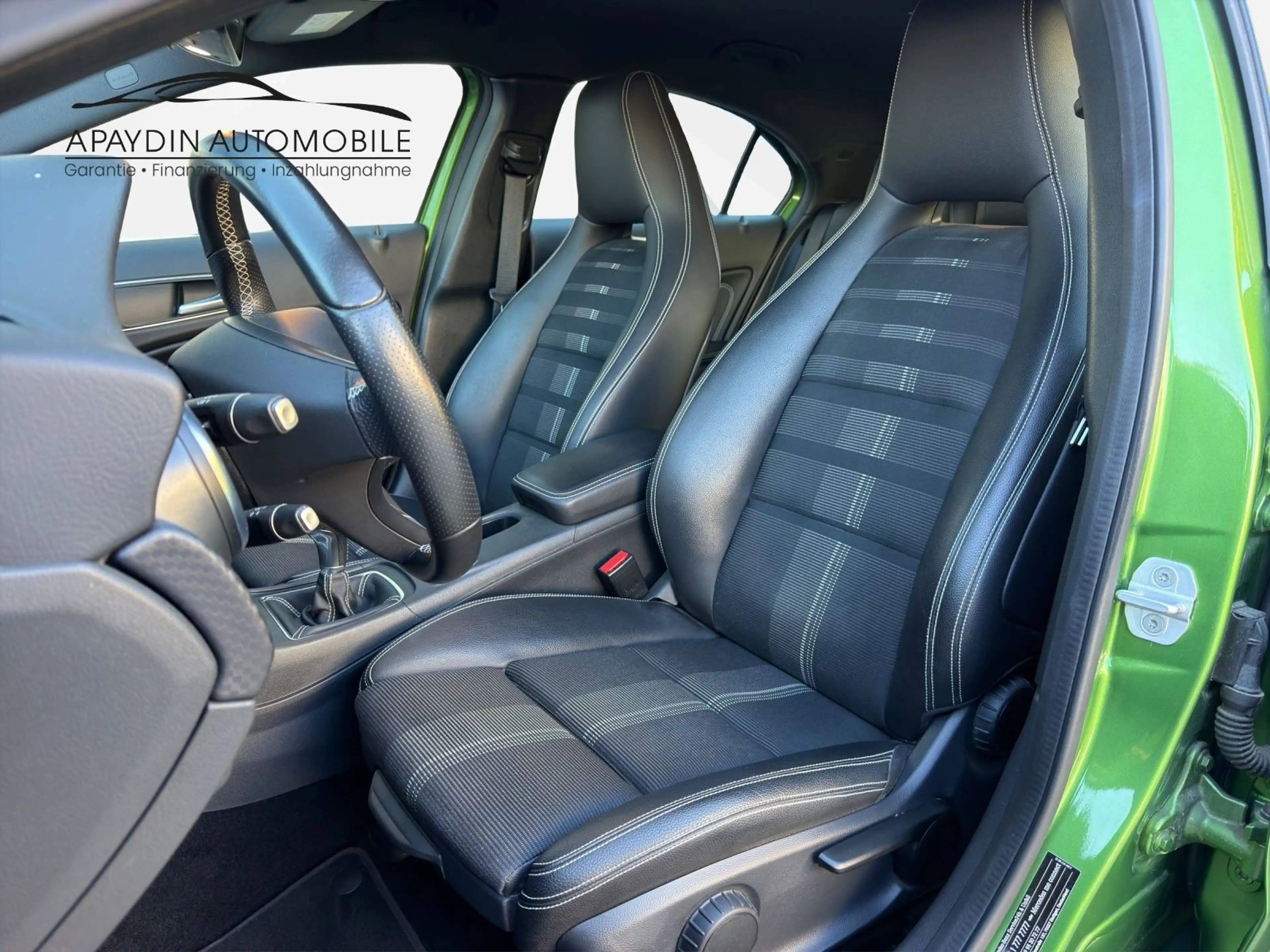 Mercedes-Benz A 180 Urban LED/NAVI/PDC/ALU/SHZ/61.000 TKM/2.HD — photo 25