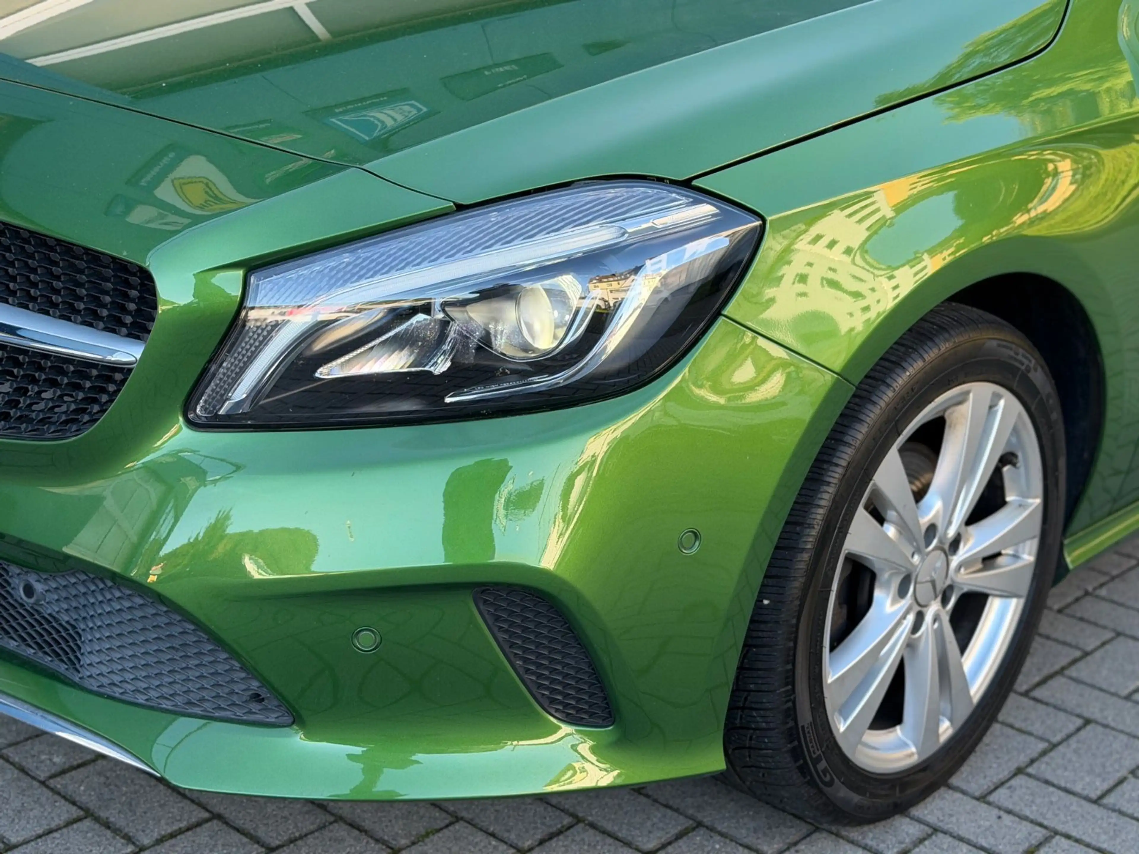Mercedes-Benz A 180 Urban LED/NAVI/PDC/ALU/SHZ/61.000 TKM/2.HD — photo 42