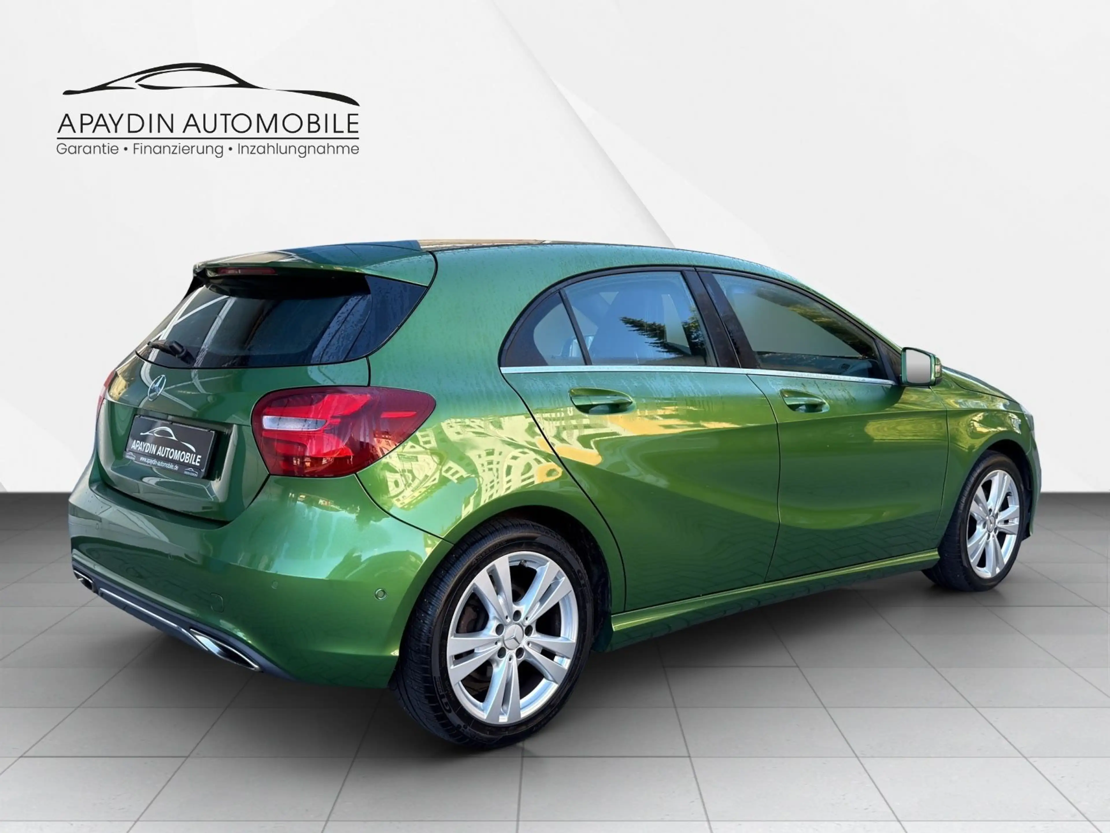 Mercedes-Benz A 180 Urban LED/NAVI/PDC/ALU/SHZ/61.000 TKM/2.HD — photo 5