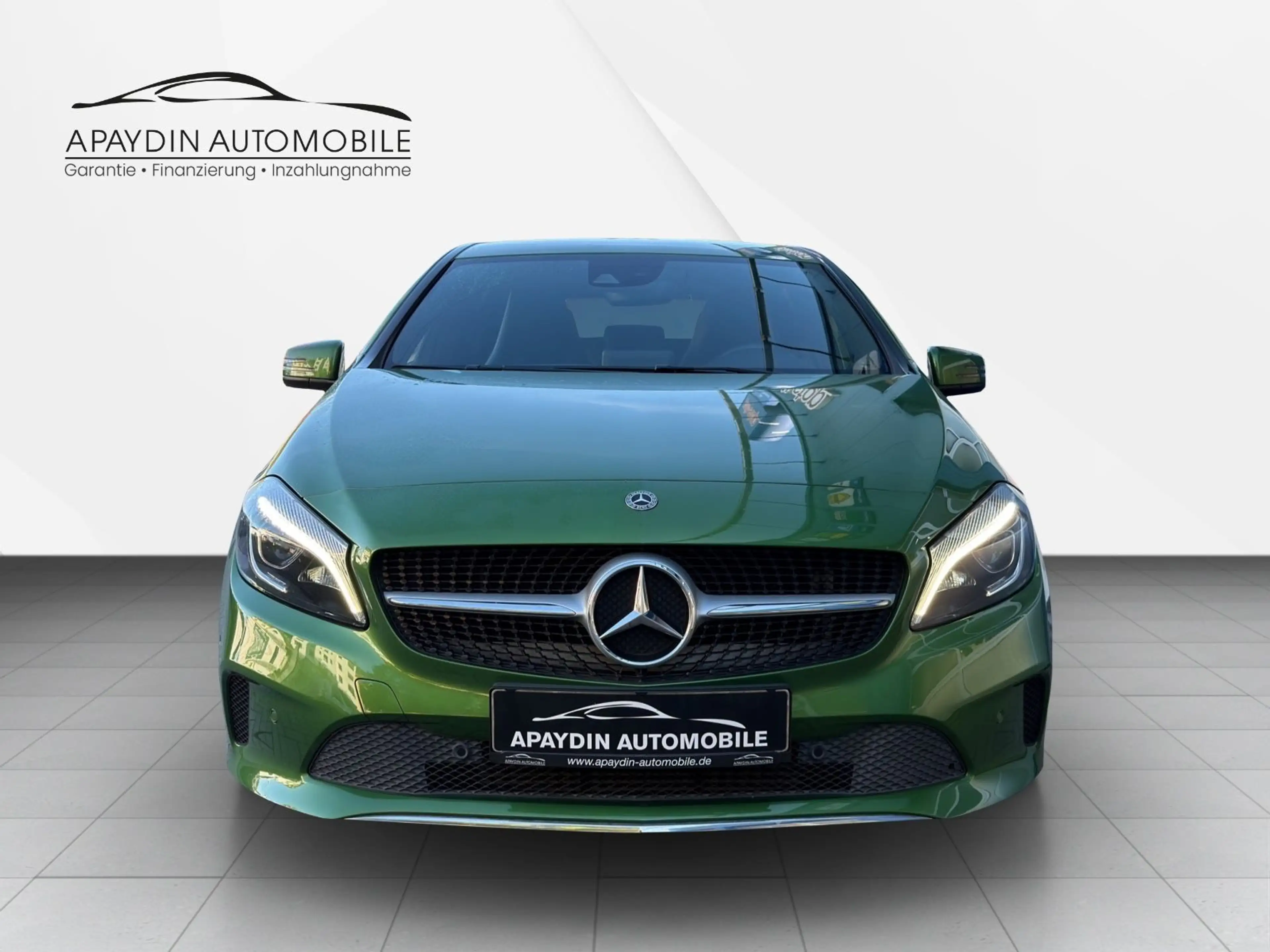 Mercedes-Benz A 180 Urban LED/NAVI/PDC/ALU/SHZ/61.000 TKM/2.HD — photo 8
