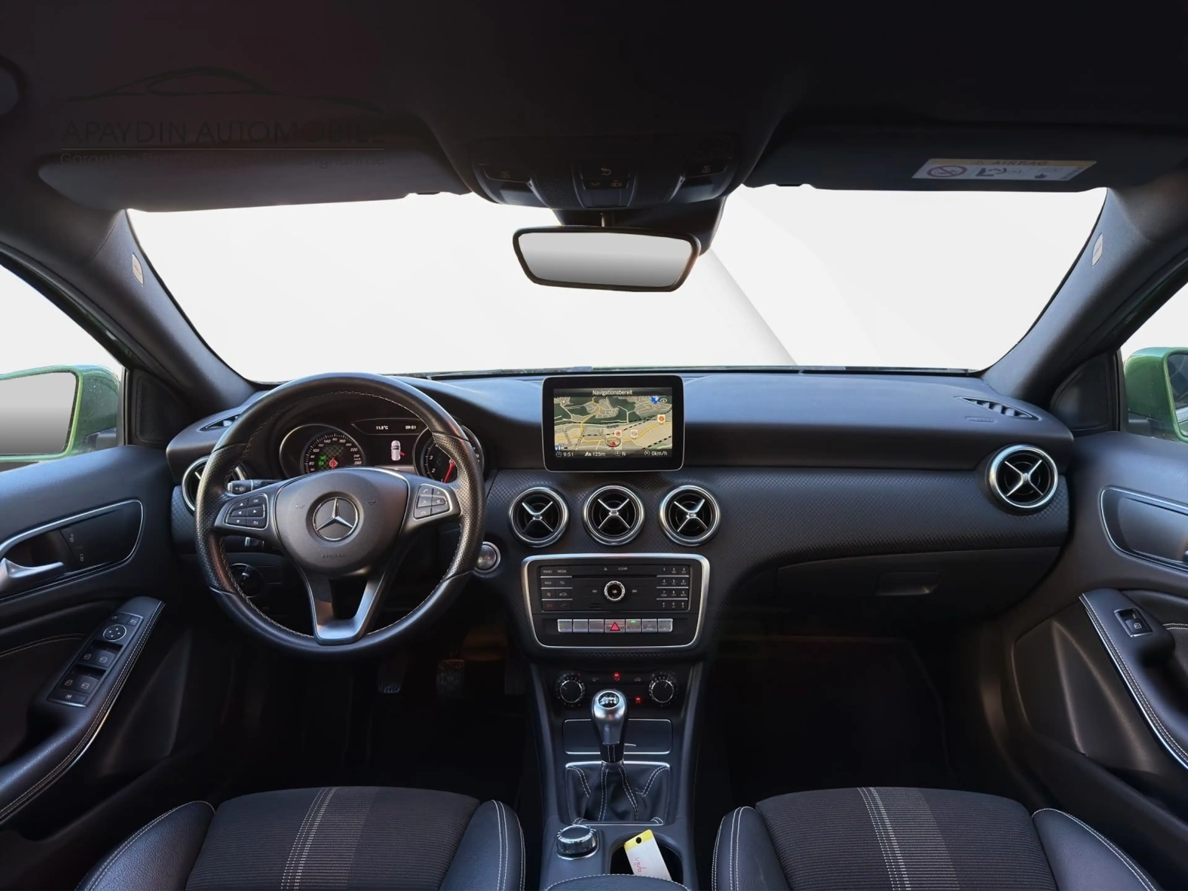 Mercedes-Benz A 180 Urban LED/NAVI/PDC/ALU/SHZ/61.000 TKM/2.HD — photo 32