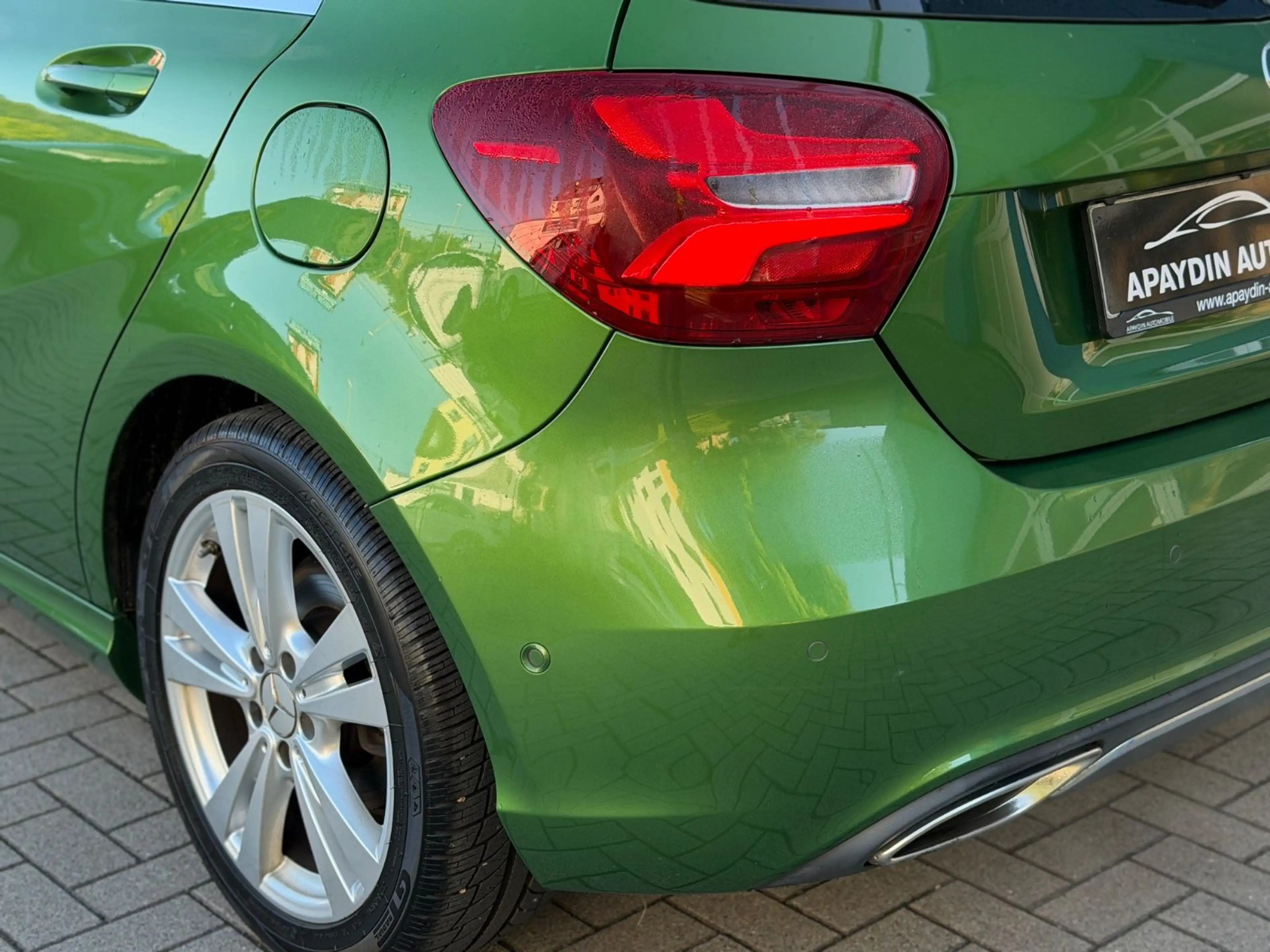 Mercedes-Benz A 180 Urban LED/NAVI/PDC/ALU/SHZ/61.000 TKM/2.HD — photo 27