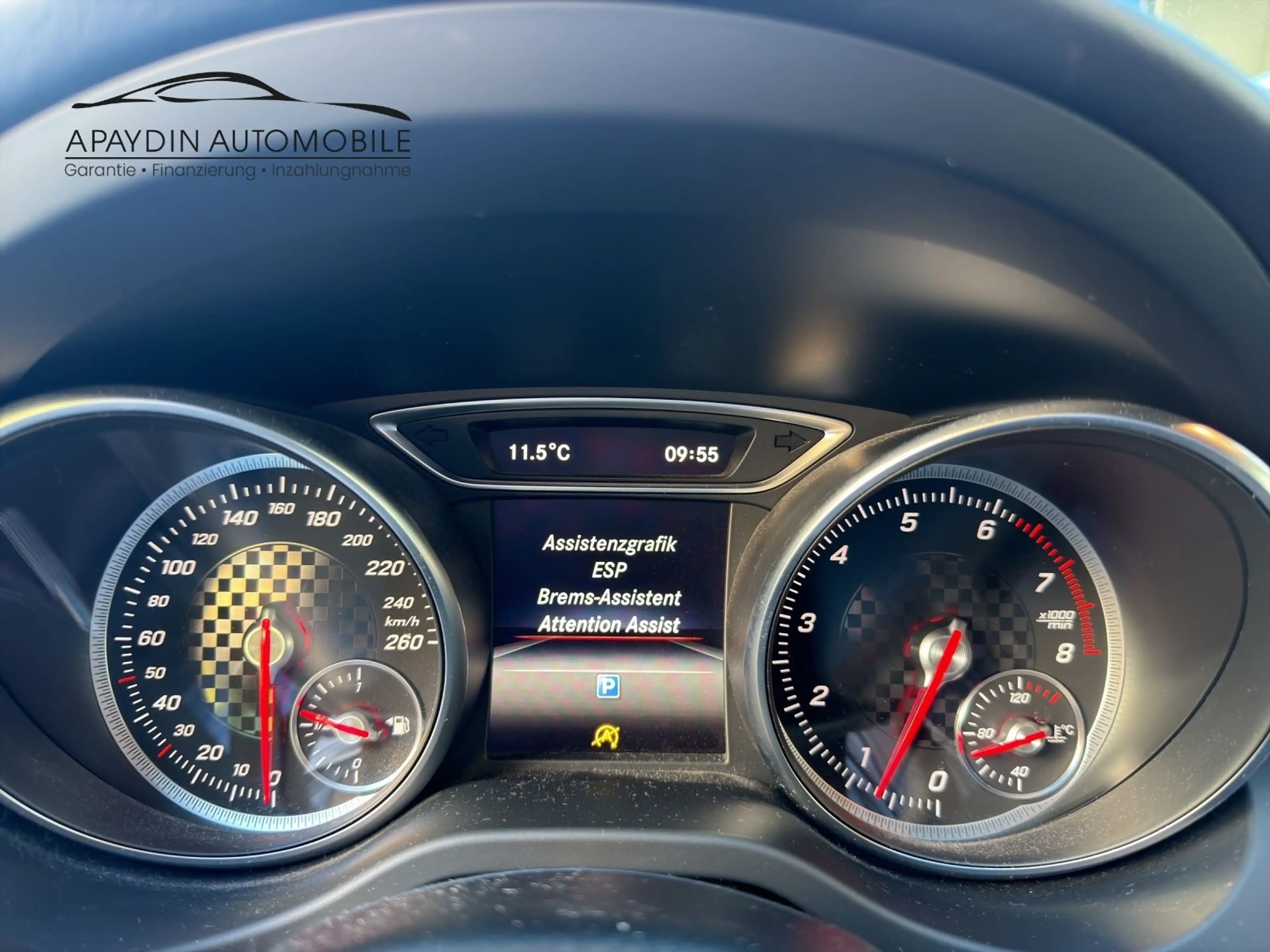 Mercedes-Benz A 180 Urban LED/NAVI/PDC/ALU/SHZ/61.000 TKM/2.HD — photo 37
