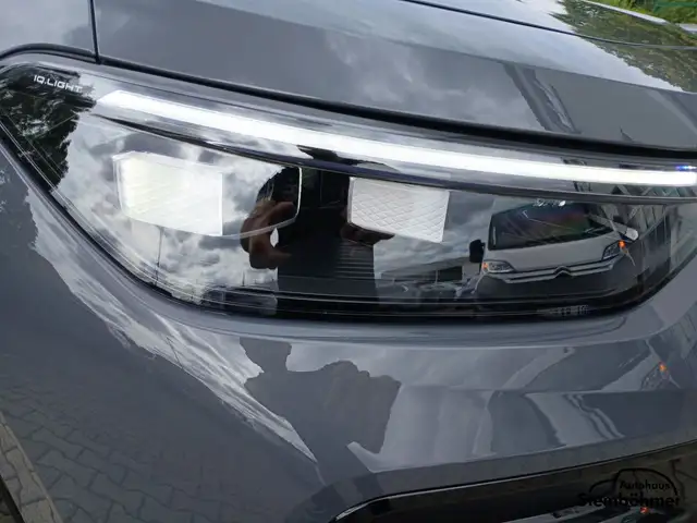 Volkswagen Tayron view 12
