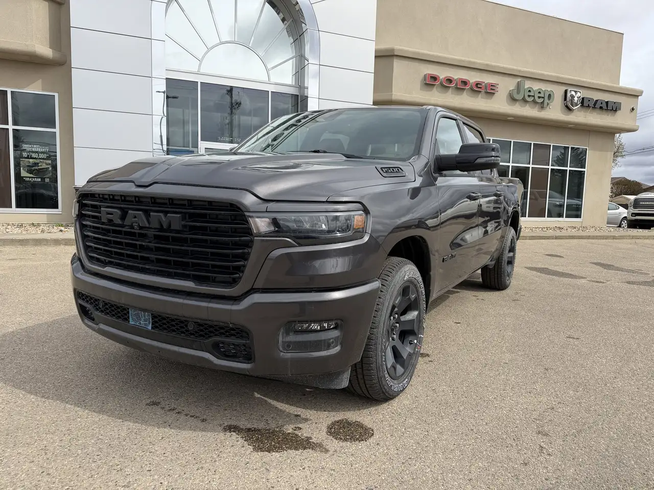 RAM 1500 снимка RAM 1500
