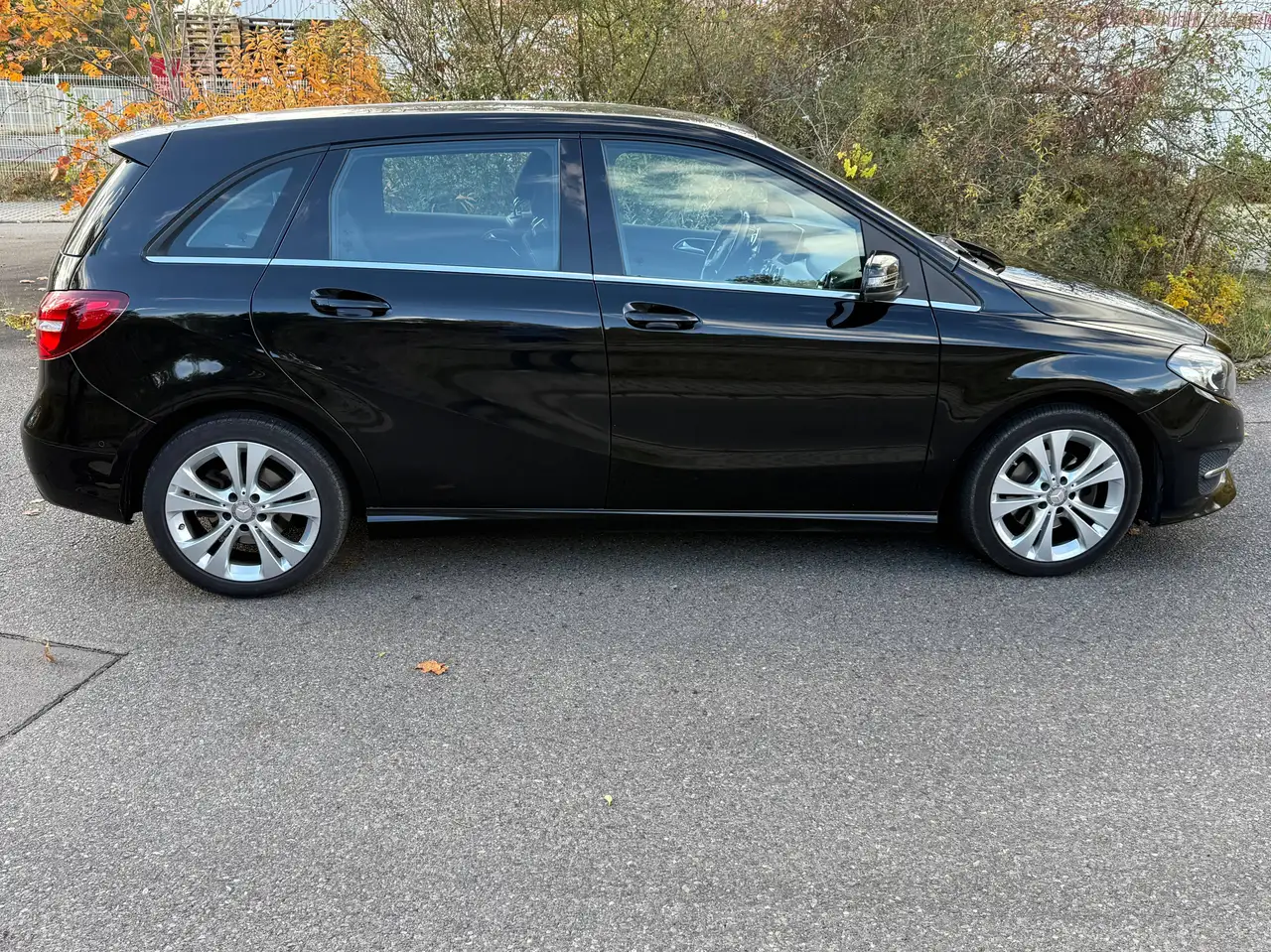 Mercedes-Benz B 200