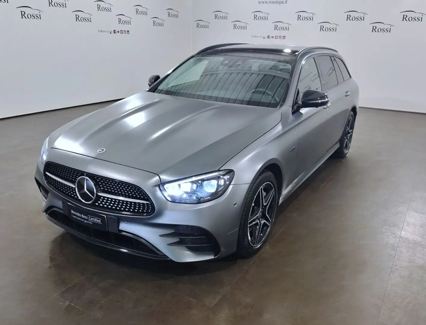 Mercedes-Benz E 300 E SW 300 de phev (eq-power) Premium Plus 4matic au Grigio - 2