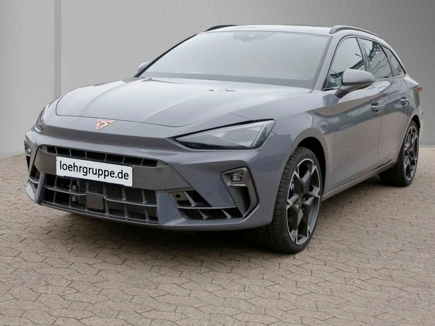 CUPRA Leon Sportstourer VZ 2.0 TSI 4Drive-7-Gang-DSG Gris - 2