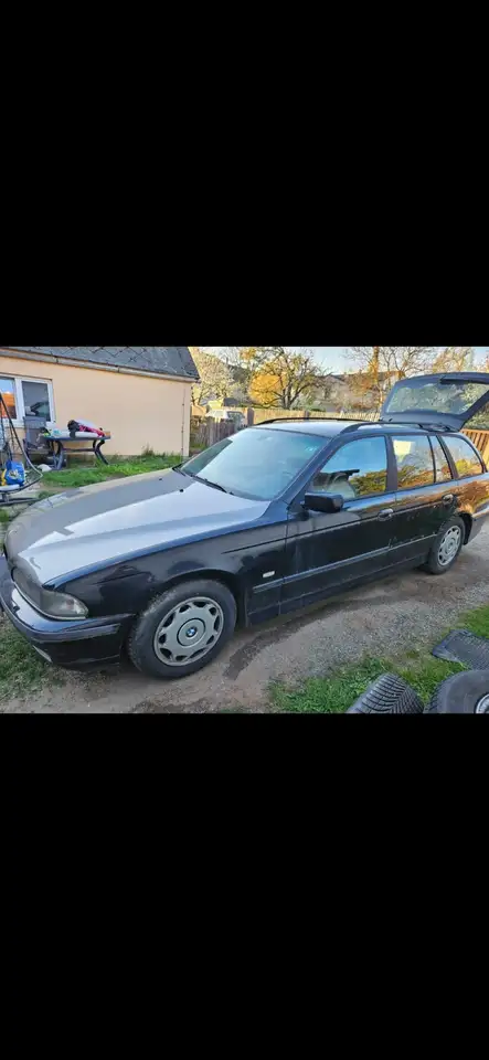 BMW 530d touring Österreich-Paket Aut., foto 2