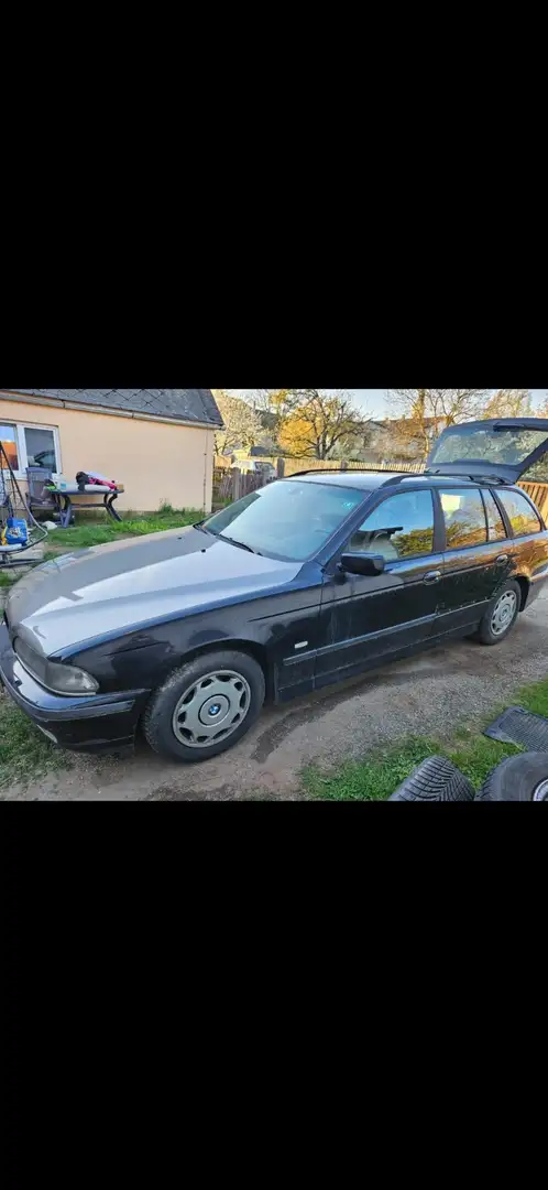 BMW 530 530d touring Österreich-Paket Aut. - 2