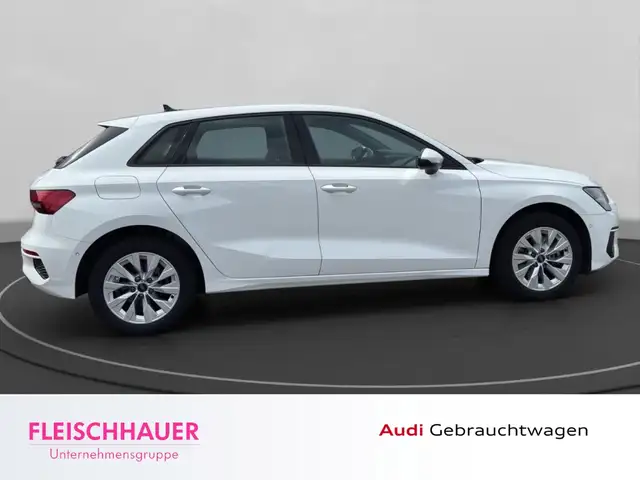 Audi A3 view 8