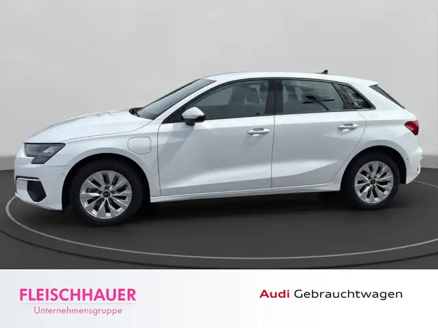 Audi A3 view 3