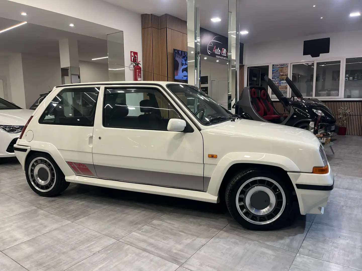 Renault Super 5 Supercinque 3p 1.4 turbo GT my87 Weiß - 2
